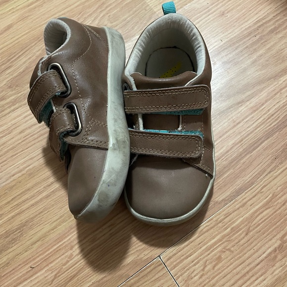 Brown everyday sneakers - Picture 2 of 4